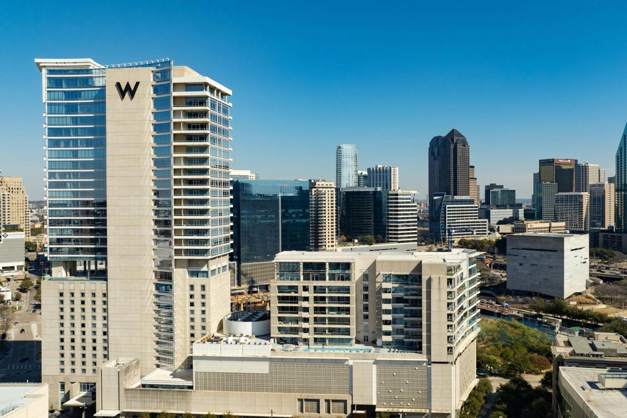 W Dallas Esterno foto